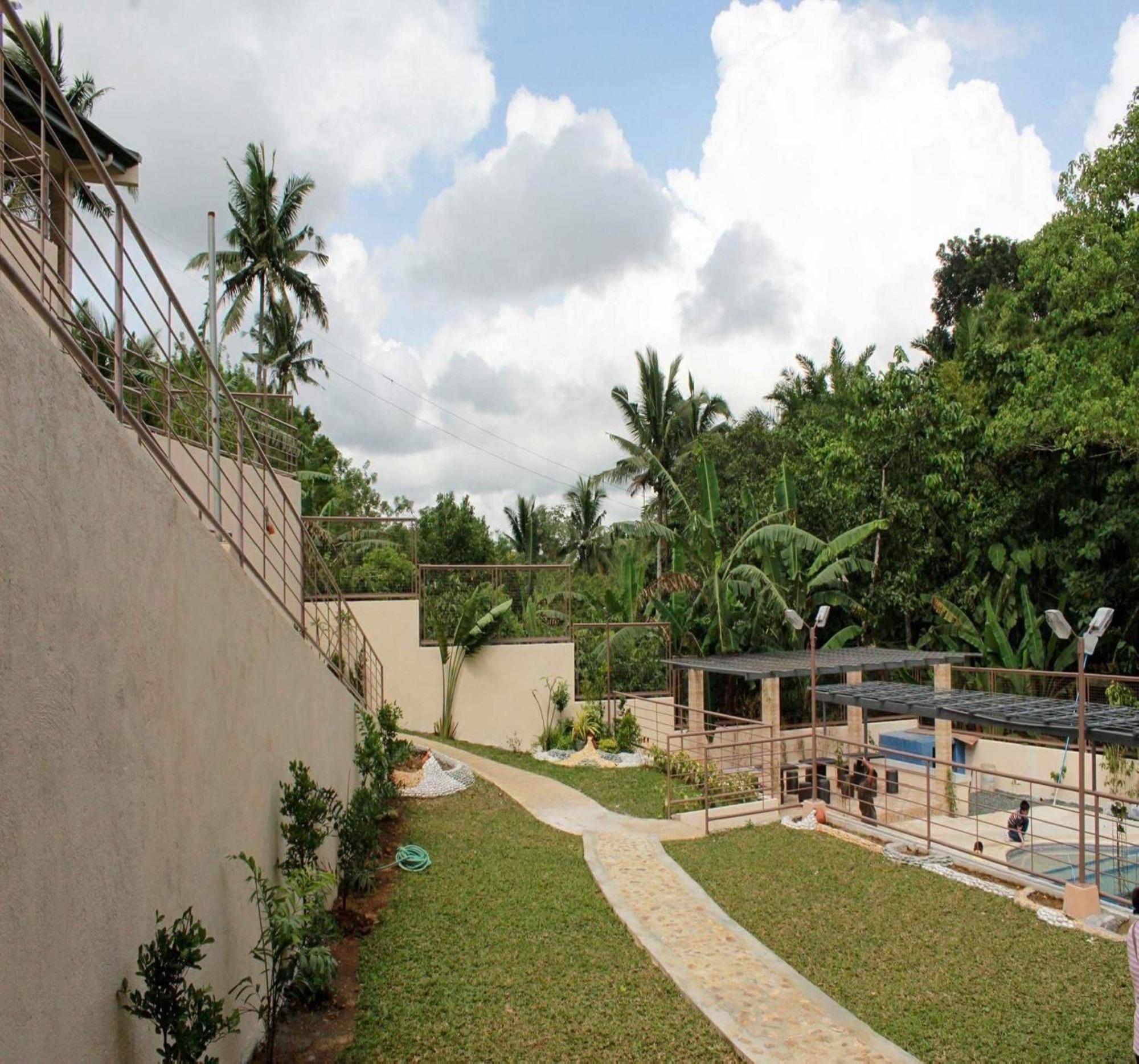 Oyo 1067 Villa Sofia At Silang Tagaytay City Εξωτερικό φωτογραφία